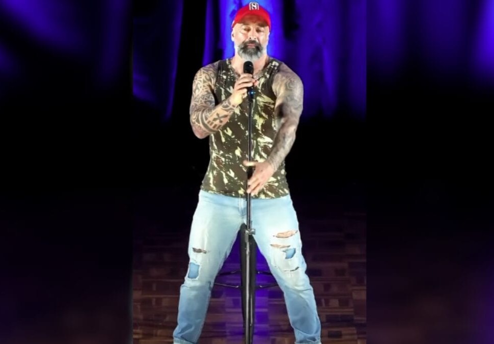 Shows de Cris Pereira são cancelados em SC após condenação por estupro de vulnerável