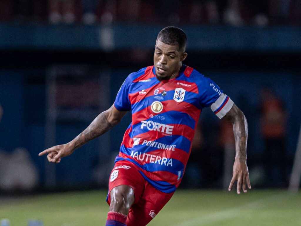 Volante Felipe Manoel retorna ao Marcílio Dias para a Copa SC