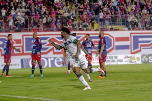 Figueirense vence Marcílio Dias e segue com 100% na Copa SC