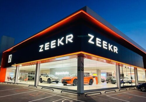 Zeekr inaugura Casa Zeekr em SC e reforça expansão no Brasil