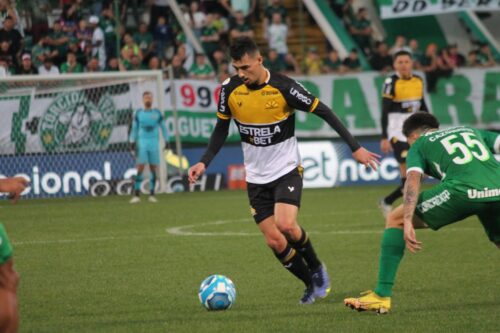 Criciúma x Chapecoense agita a Série B neste domingo