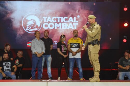 Governador participa de evento internacional de combate tático entre militares em Criciúma