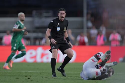Árbitro catarinense Ramon Abatti Abel é afastado pela CBF
