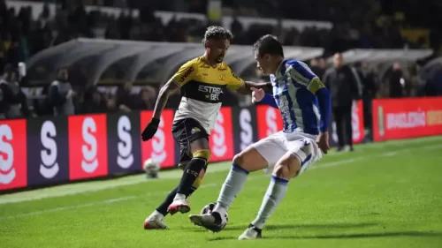 Avaí e Criciúma se enfrentam neste domingo pela Série B na Ressacada