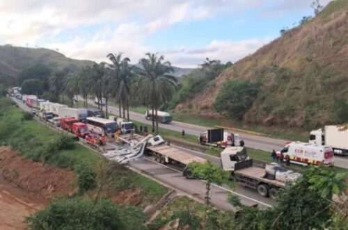 Caminhoneiro de Laguna morre em grave acidente na Serra das Araras, no Rio de Janeiro