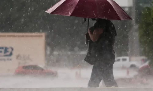Defesa Civil alerta para temporais e ventos fortes em Florianópolis neste fim de semana