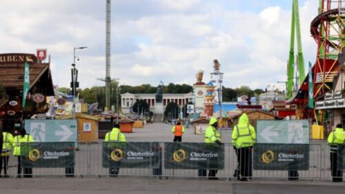 Explosão e ameaça de bomba adiam abertura da Oktoberfest