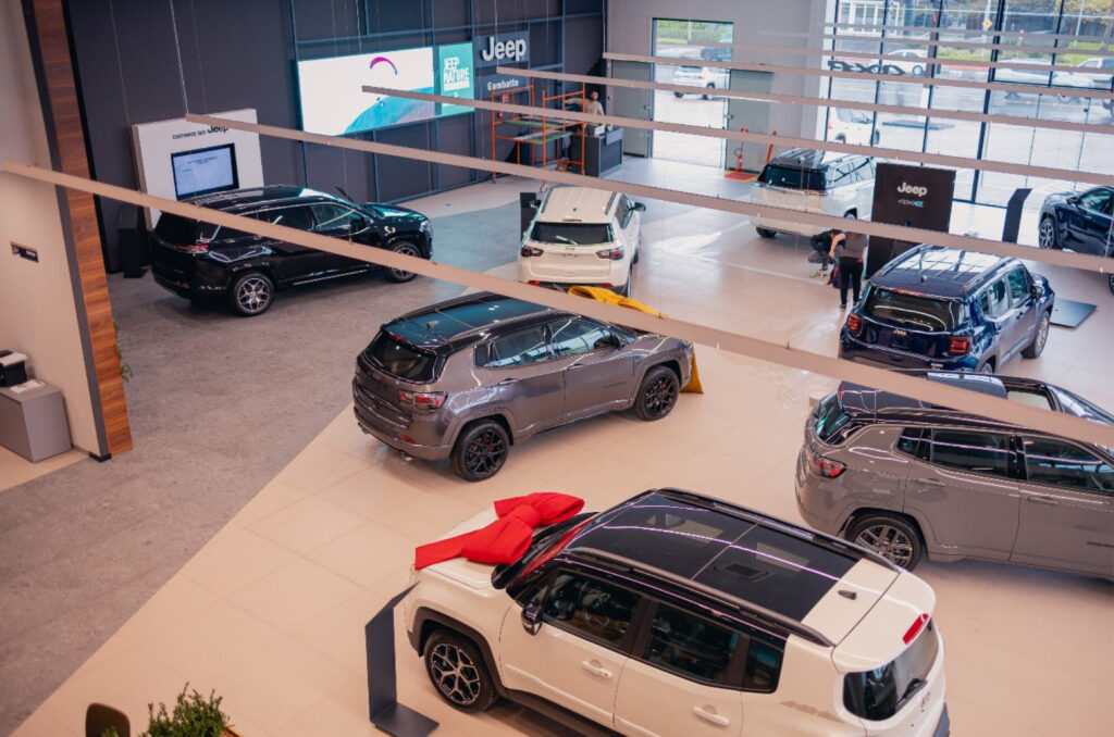 Jeep Gambatto de Criciúma promove fim de semana temático com Halloween e test drive premiado