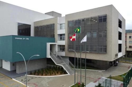 MPSC recorre e pede aumento da pena de condenado por feminicídio em Imbituba