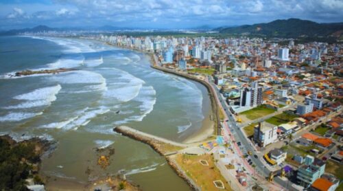 Navegantes lança licitação de R$ 43 milhões para alargamento da Praia do Gravatá