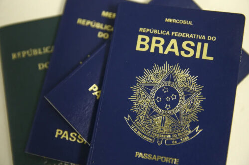PF ameaça suspender emissão de passaportes por falta de verba