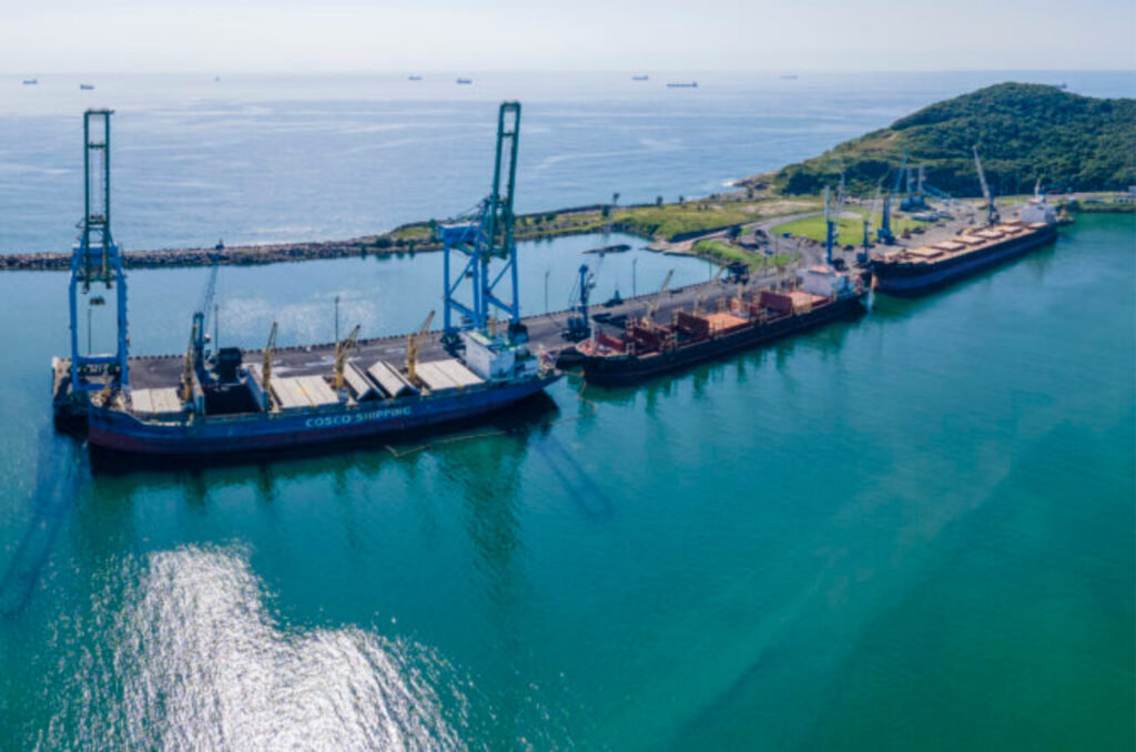 Porto de Imbituba ultrapassa 5,46 milhões de toneladas e consolida protagonismo logístico em SC