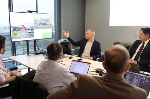 Santa Catarina mira o futuro: Embraer e governo planejam criar polo aeroespacial no estado