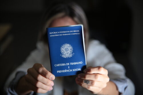 Sine-SC oferece 8,8 mil vagas de emprego em Santa Catarina; 302 são para PCD