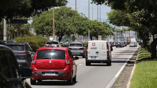 Trânsito de Florianópolis terá alterações neste fim de semana para eventos religiosos e esportivos
