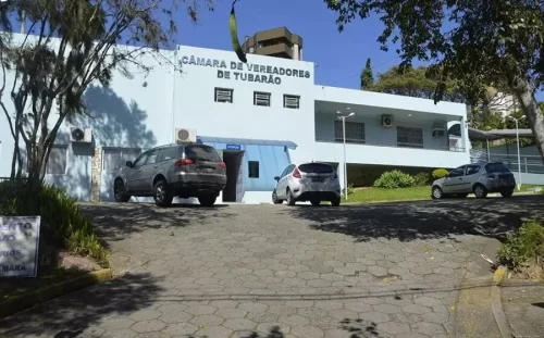 Tubarão discute projeto para barrar apoio a entidades ligadas a invasões