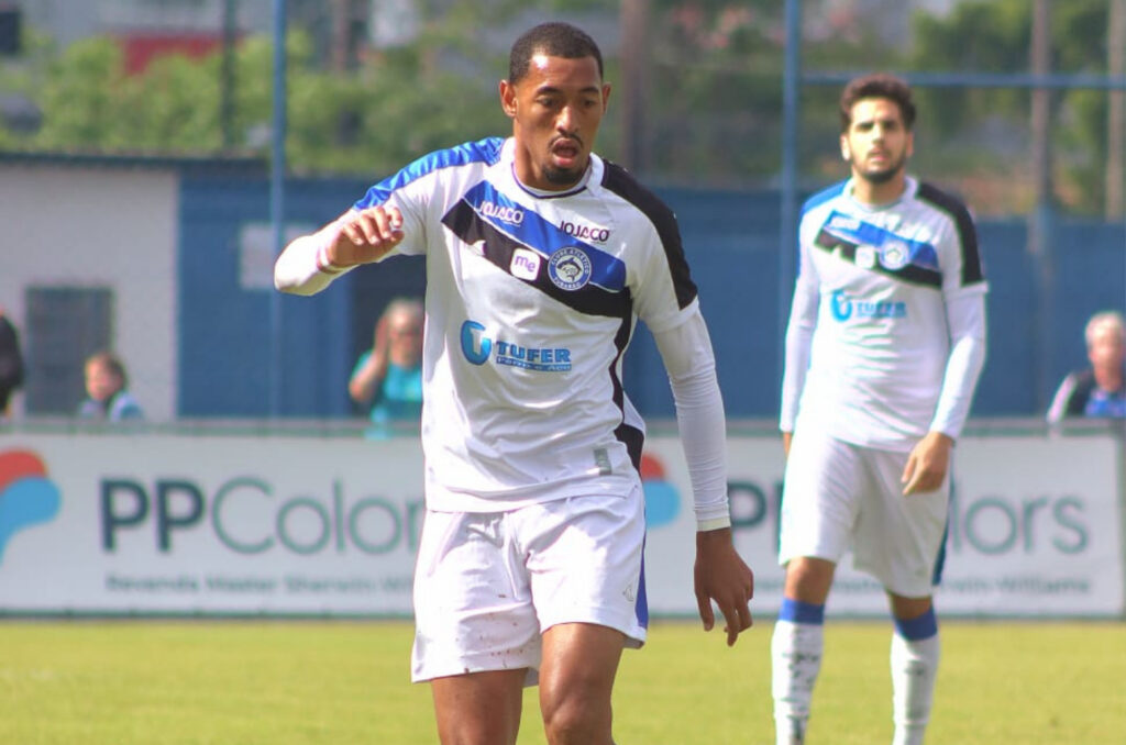 Tubarão precisa vencer o Blumenau por dois gols para avançar na Copa Santa Catarina