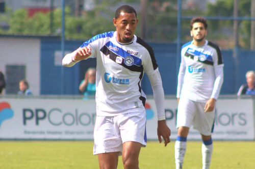 Tubarão precisa vencer o Blumenau por dois gols para avançar na Copa Santa Catarina