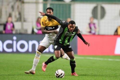 Criciúma enfrenta o América-MG no Heriberto Hulse pela Série B