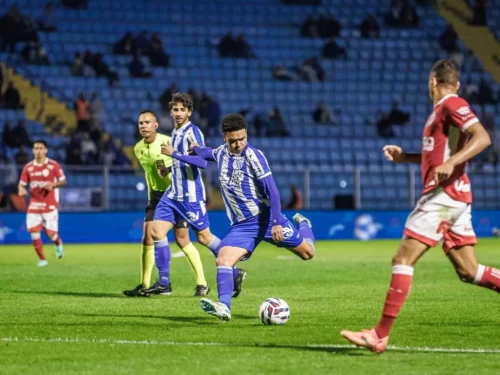 CBF define arbitragem para Vila Nova x Avaí pela Série B