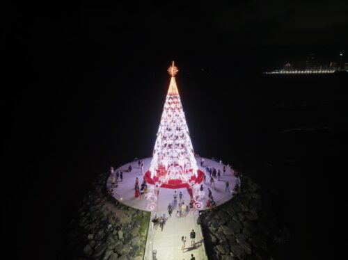 Balneário Camboriú abre programação de Natal no dia 15 com desfile e acendimento das luzes