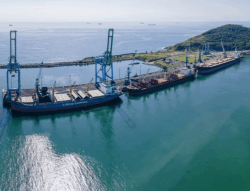 Porto de Imbituba registra melhor outubro da história e se aproxima de 7 milhões de toneladas em 2025