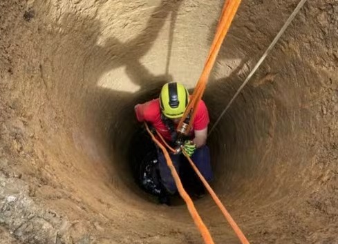Duas pessoas são resgatadas de poço de 12 metros em Papanduva