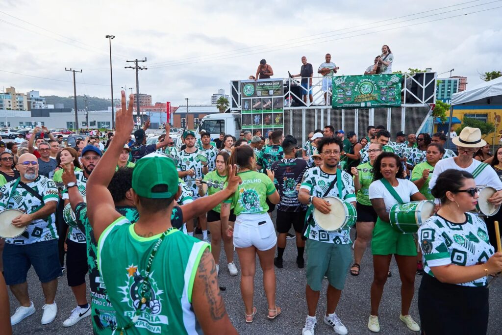 Ensaios de rua abrem a temporada do Carnaval 2026 em São José - Foto: Divulgação/PMSJ