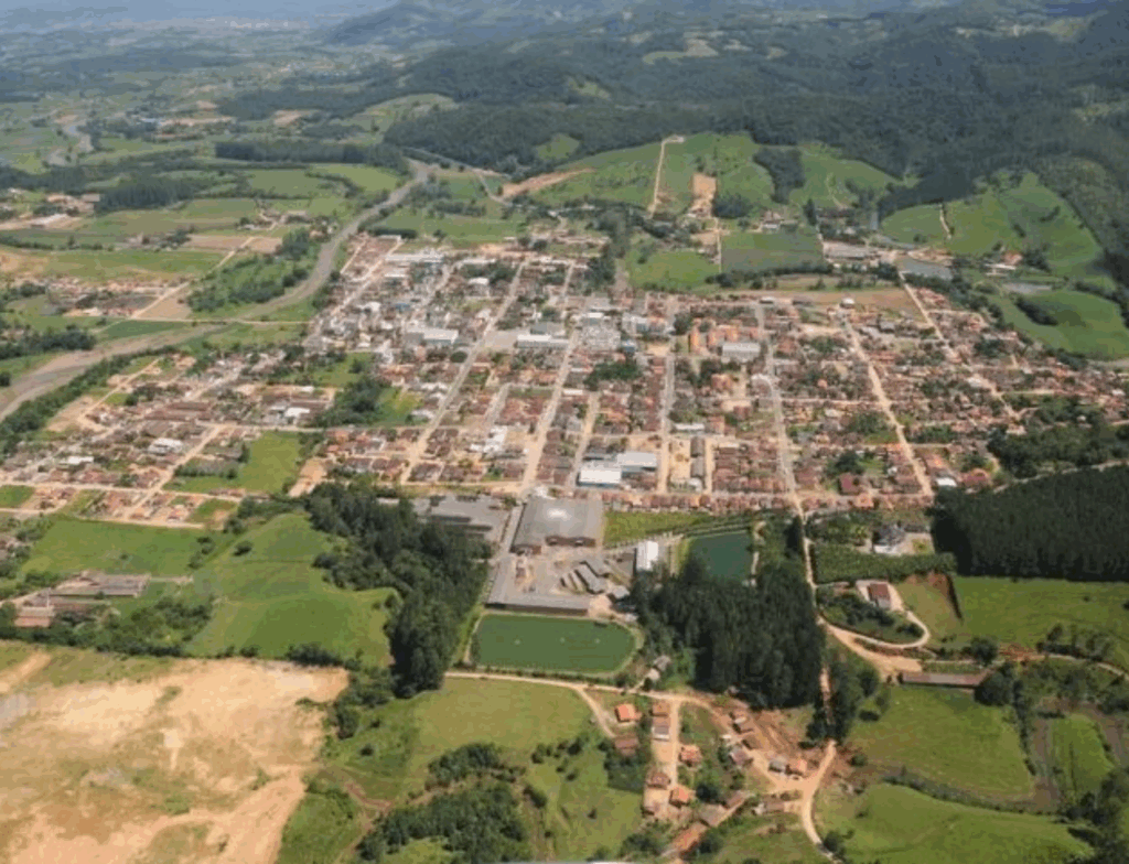 Ex-prefeito de Grão-Pará é condenado por improbidade administrativa