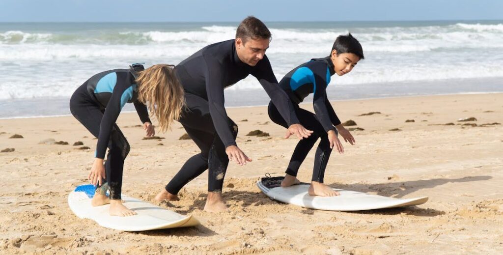 Florianópolis abre inscrições para sorteio de 53 vagas de escolas de surf na temporada de verão