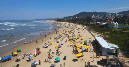 Imbituba passa a integrar a Rota do Big Surf e reforça vocação para o turismo esportivo