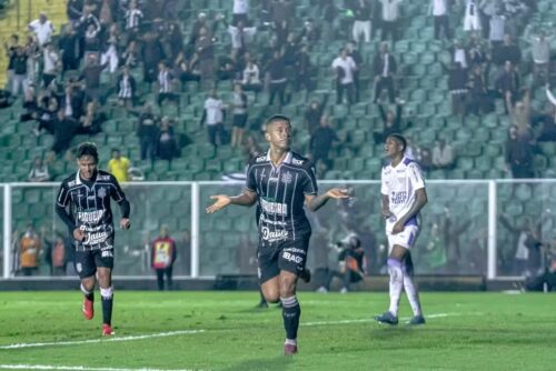Marlyson lidera artilharia da Copa Santa Catarina com 10 gols pelo Figueirense