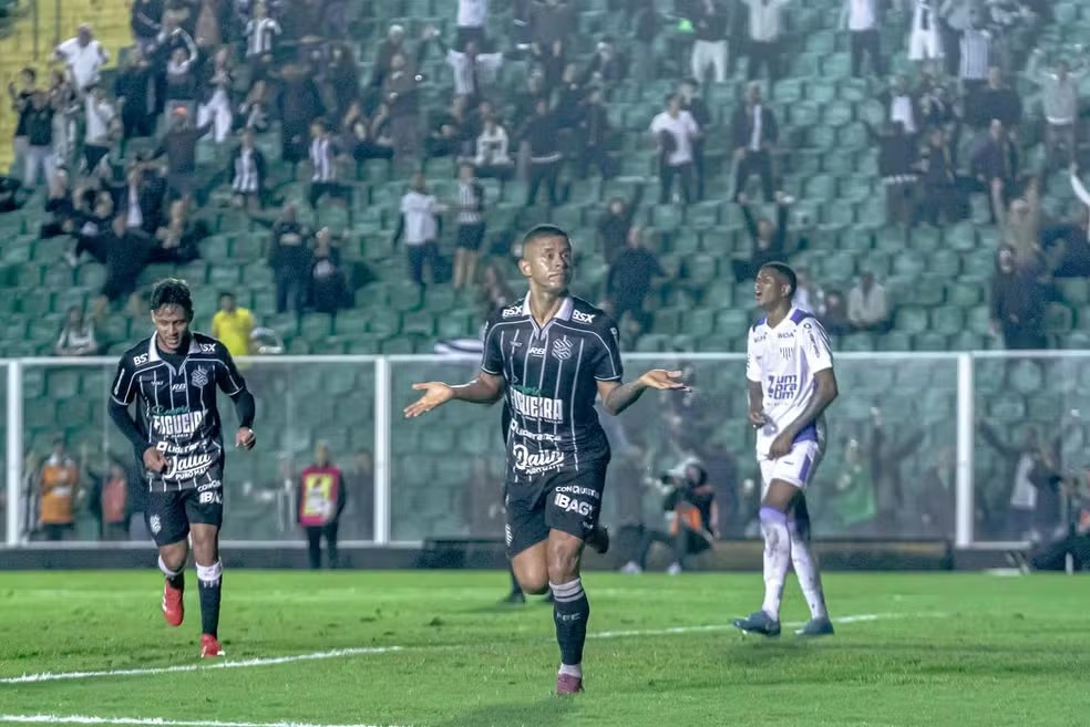 Marlyson lidera artilharia da Copa Santa Catarina com 10 gols pelo Figueirense