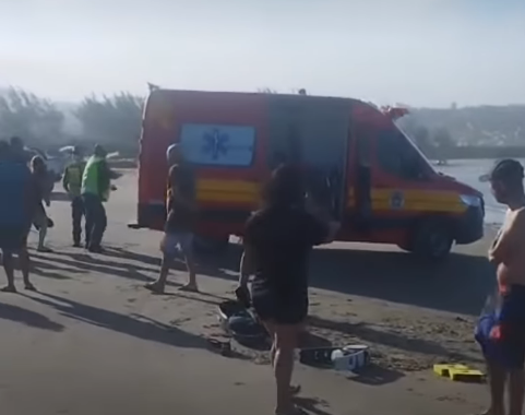 Menino de 8 anos morre afogado na Praia do Porto, em Imbituba