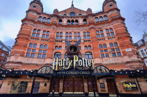 Pacote especial leva turistas a Londres com experiências de Harry Potter e Bridgerton