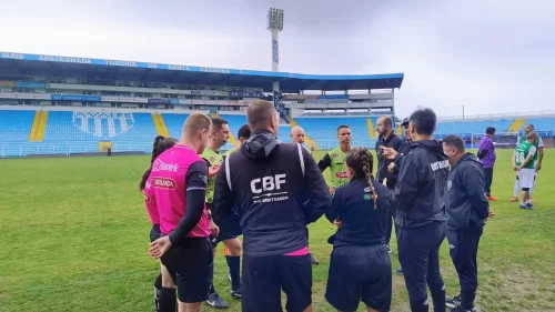 Ressacada recebe pré-temporada da arbitragem e homologação do VAR da FCF para 2026