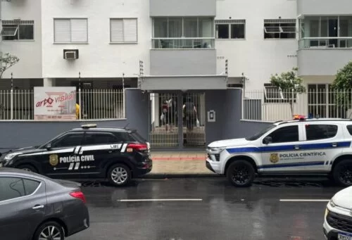 Investigação de tortura em caso de furto em supermercado cumpre mandados judiciais em Florianópolis