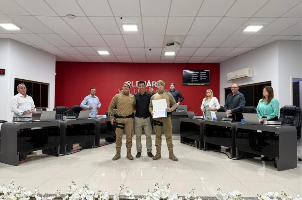 Cabo da Polícia Militar é homenageado após salvar mulher em tentativa de suicídio em São Ludgero