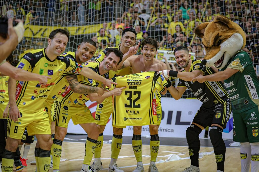 Confira a Seleção da Série Ouro de futsal 2025 definida após votação de capitães e treinadores em SC