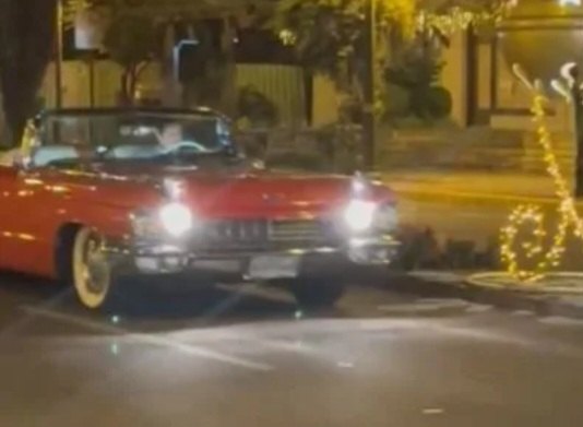 Colisão de Cadillac resulta em hospitalização de Roberto Carlos em Gramado