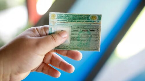 AGU derruba liminar e mantém programa CNH do Brasil em vigor