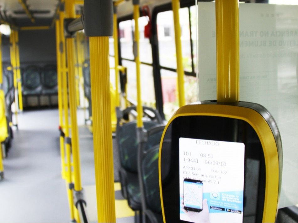 Blumenau bloqueia mais de 1,2 mil cartões de transporte por uso indevido em 2025