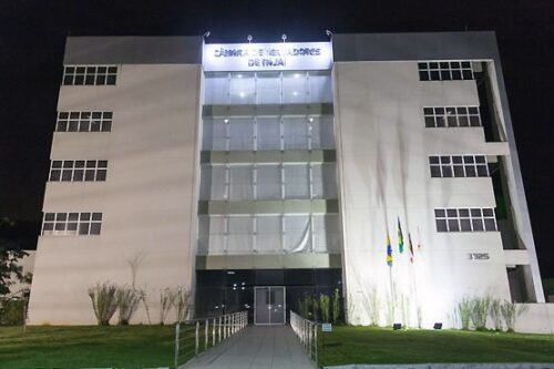 Câmara de Itajaí aprova aumento no número de vereadores a partir de 2029