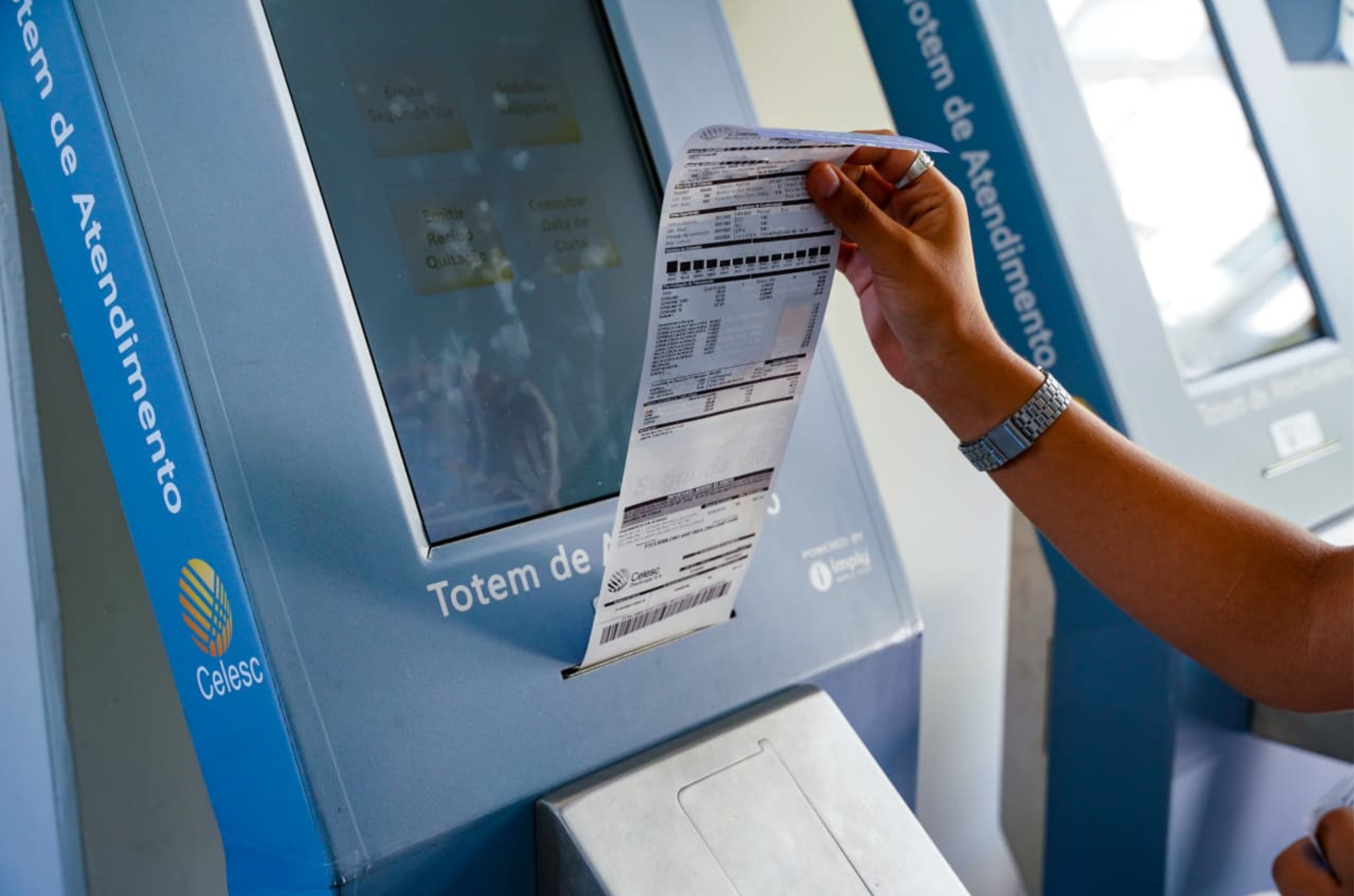 Celesc inicia força-tarefa e pode cortar energia de 3 mil inadimplentes em Criciúma