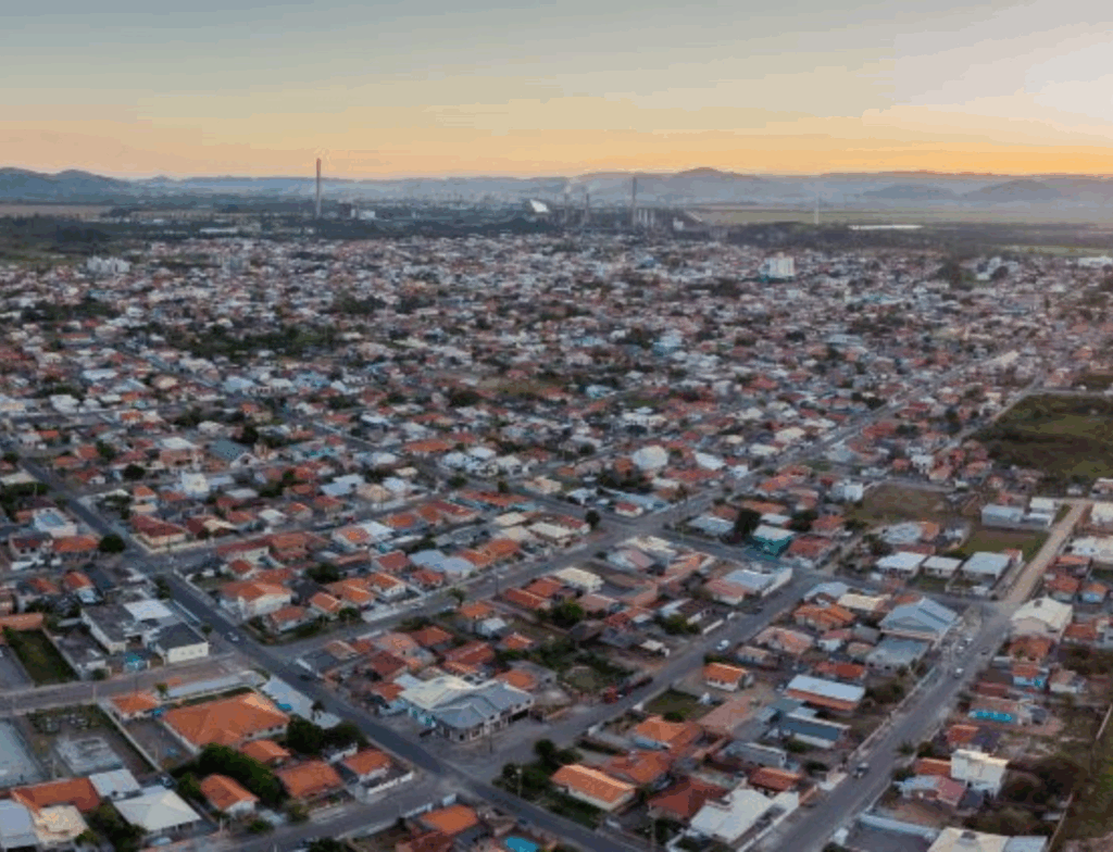 Prefeito de Capivari de Baixo apresenta balanço de 2025 e destaca investimentos em áreas essenciais