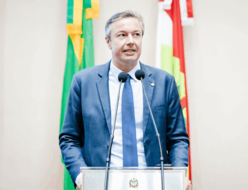 Deputado critica mudanças no processo de emissão da CNH e pede reação do Congresso