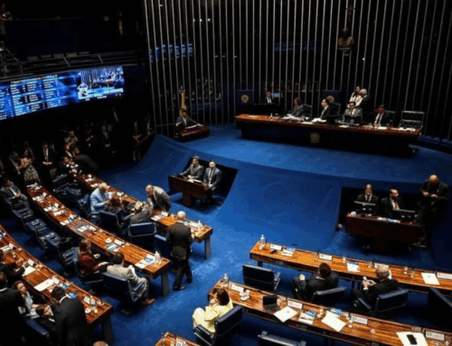 Congresso reage após decisão do STF e amplia pressão por limites ao Judiciário