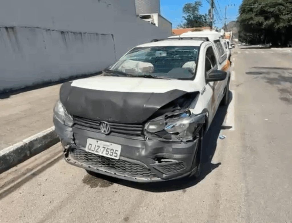 Engavetamento é registrado no centro de Tubarão