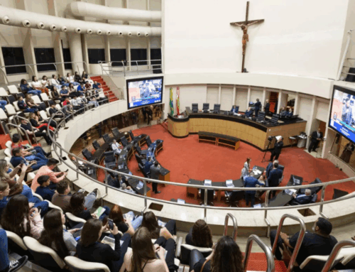 Alesc aprova projeto que proíbe cotas raciais e ações afirmativas em universidades estaduais