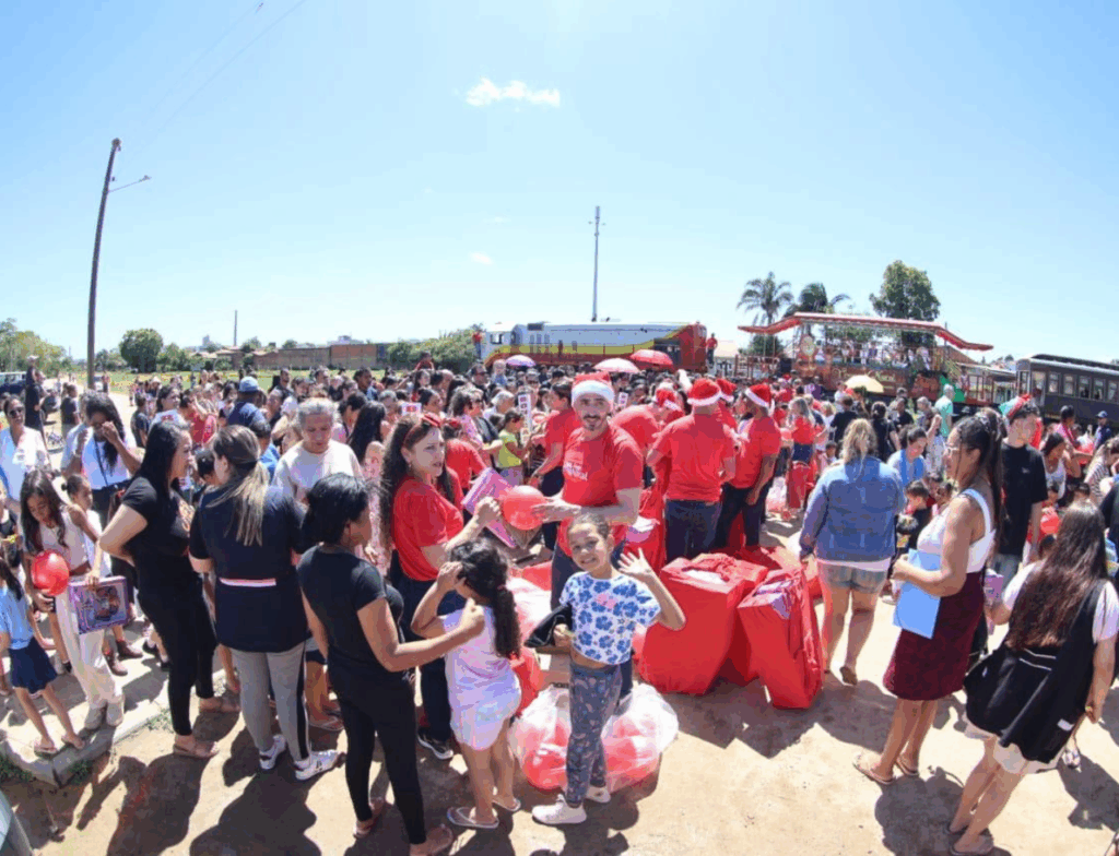 Trem de Natal da FTC encerra 29ª edição com emoção e mais de 23 mil brinquedos distribuídos